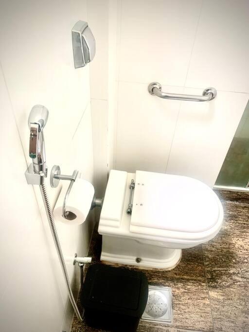 D Leblon Com Elegancia E Conforto Apartamento *
