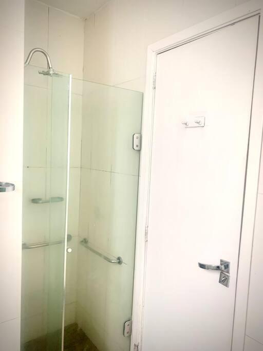 D Leblon Com Elegancia E Conforto *